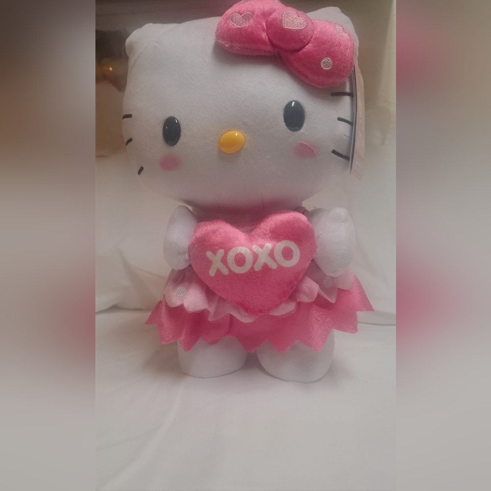 HELLO KITTY, Dancing Animated Plush